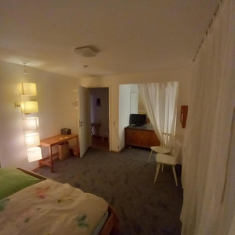 Haus 'Am Emberg' Appartamento Colonia Esterno foto
