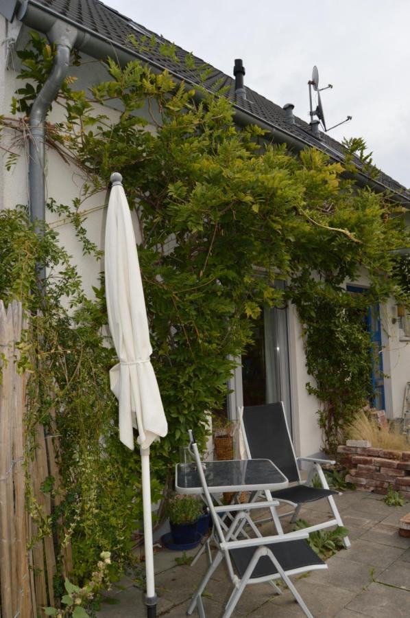 Haus 'Am Emberg' Appartamento Colonia Esterno foto